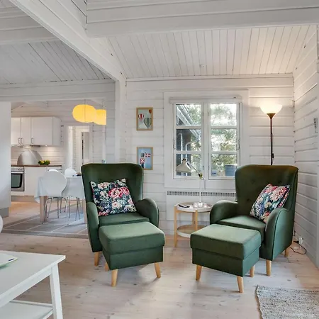 Сasa de vacaciones Dorthea - 200m From The Sea By Interhome *